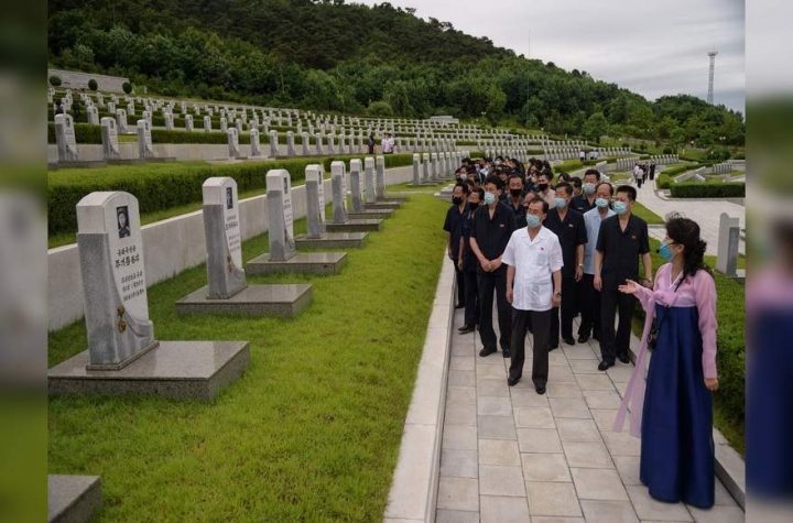 Divided Koreas mark 70 years since war began, but no treaty in sight