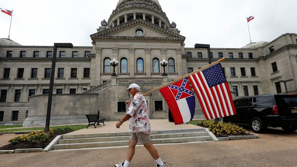 Mississippi Lawmakers Vote To Remove Confederate Symbol From State Flag