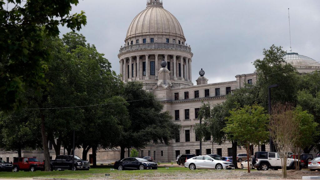 26 Lawmakers Test Positive In Coronavirus Outbreak At Mississippi Capitol