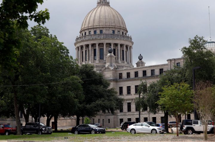 26 Lawmakers Test Positive In Coronavirus Outbreak At Mississippi Capitol