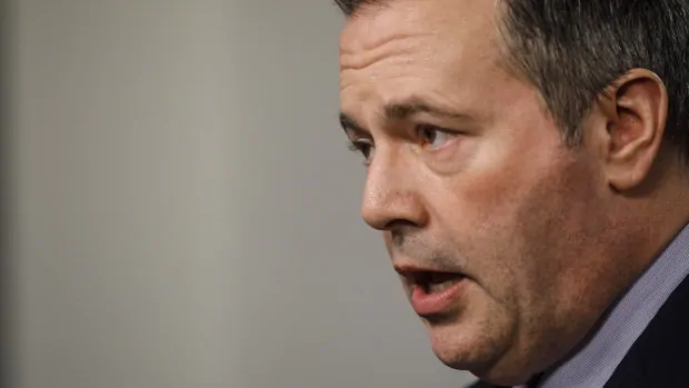 Alberta Premier Jason Kenney accuses feds of getting in the way of fixing contact tracing app