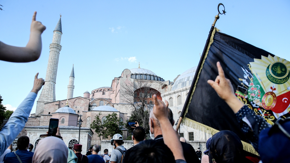 Turkey reconverts Istanbul's Hagia Sophia museum into a mosque | News