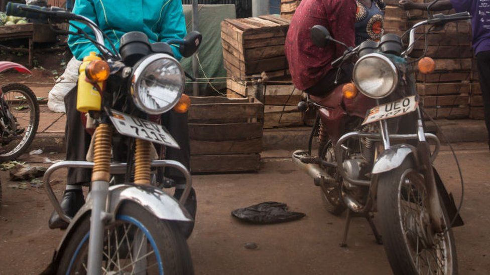 Uganda boda boda rider sets himself on fire 'over bribe'