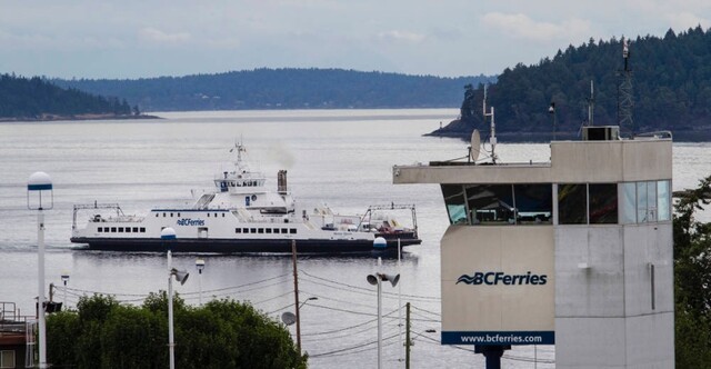 B.C. Ferries worker tests positive for COVID-19 - BC News