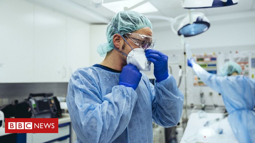 Coronavirus: Safety concerns halt use of 50 million NHS masks