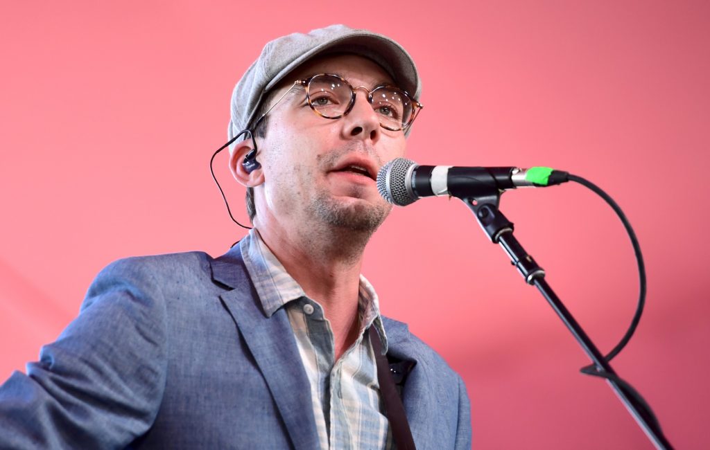 Frank Turner, Stephen King and Billy Bragg pay tribute to Justin Townes Earle who has died