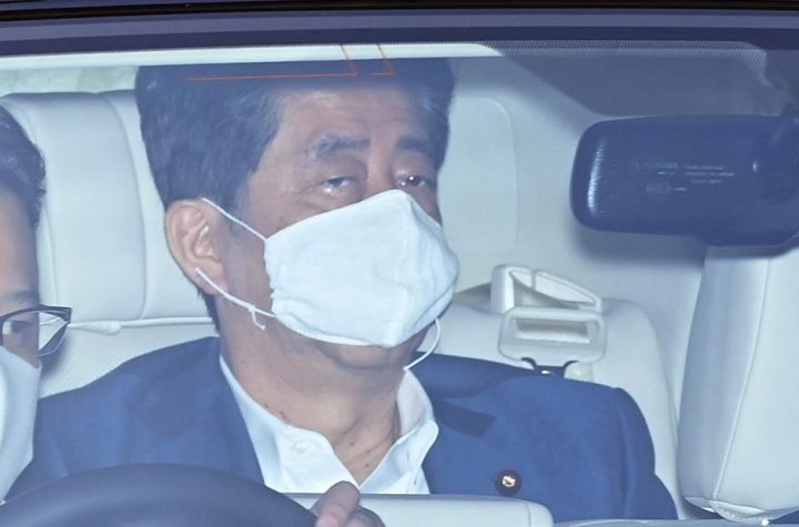 Shinzo Abe: Japan's Prime Minister resigns due to health reasons