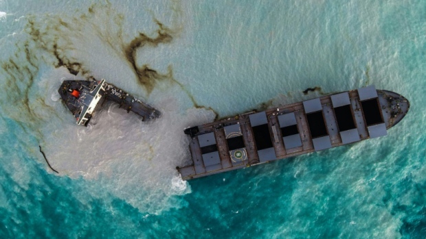 Ship that oozed oil off Mauritius coast splits in two