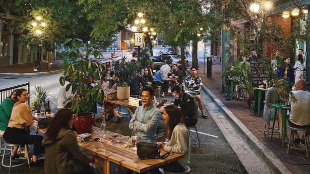 The patio season in Canada is almost over.  How do restaurants survive the epidemic winter?