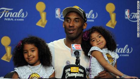 Kobe Bryant called himself & # 39;  The girl called the father.  & # 39;  His words inspire proud fathers to celebrate love for their daughters