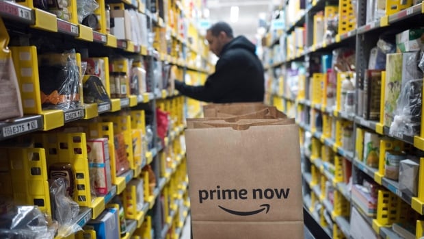 Amazon will hire 2,500 people for 2 new fulfillment centers in southern Ontario