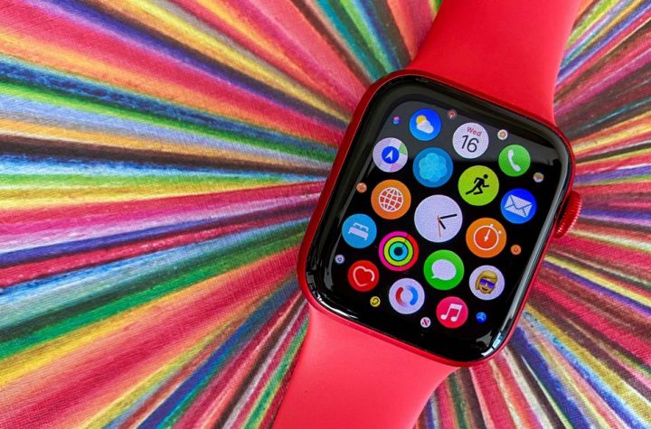 Change these 6 Apple Watch settings immediately.  We will tell you why