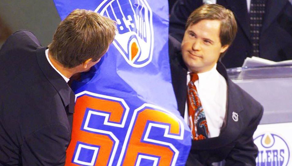 Longtime Oilers Locker Room Attendant Joey Moss dies at 57