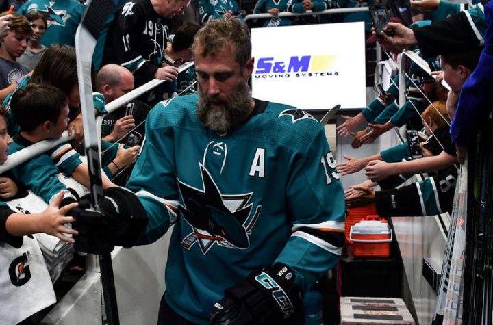 Thornton sends heartfelt messages after Sharks players sign with Leafs