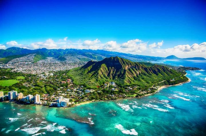 Vancouverites can visit Hawaii from October 15th