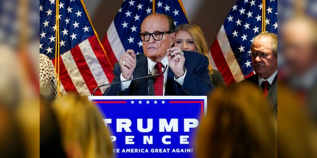 De Niro said he did not understand why Rudy Giuliani was chosen to represent Trump.  (AP photo / Jacqueline Martin, file)