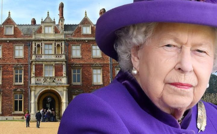 Queen's plot to thwart the crew Christmas uprising and move to her beloved Sandringham |  Royal |  News