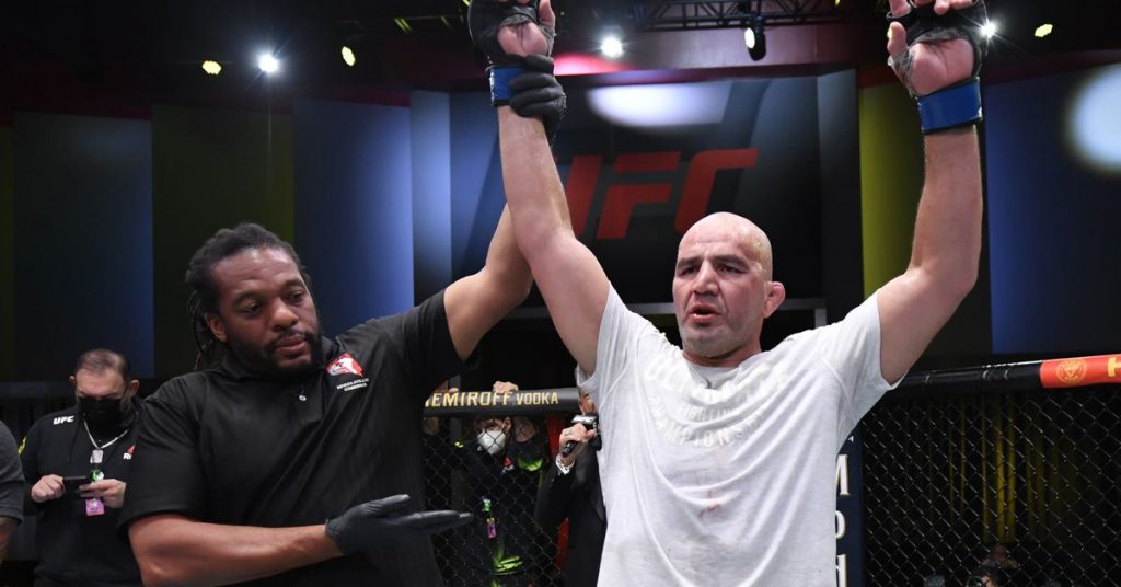 Glover Teixeira calls for title shot after Jungle UFC strangled Thiago Santos at the Vegas 13 main event