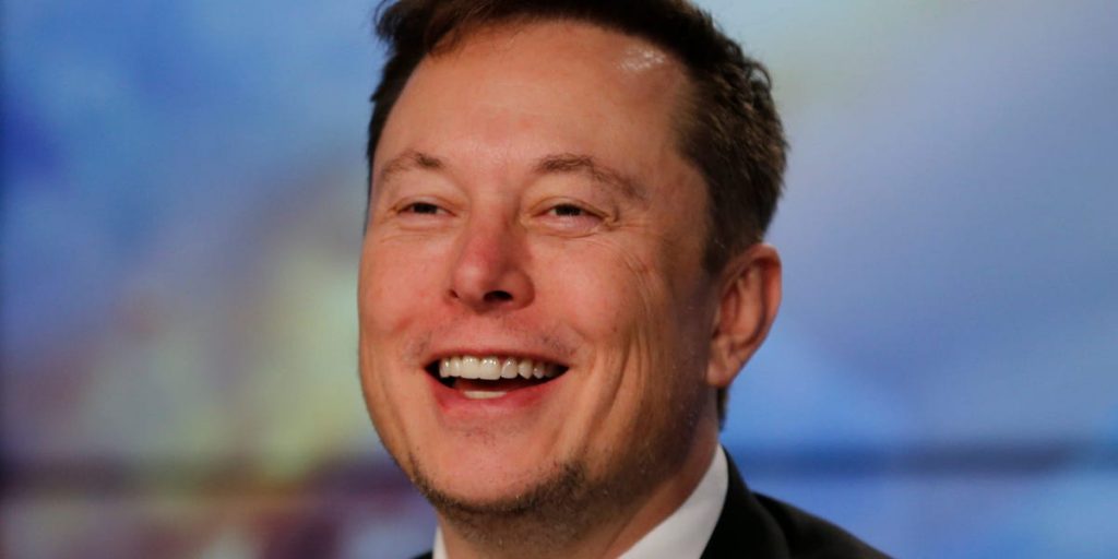 A former Tesla worker has to pay 000 400,000 for sharing secrets with the press