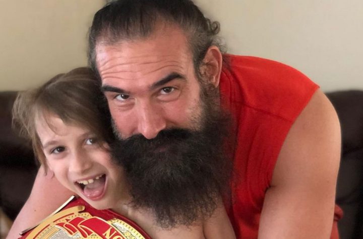 Brady Lee's son signed with AEW