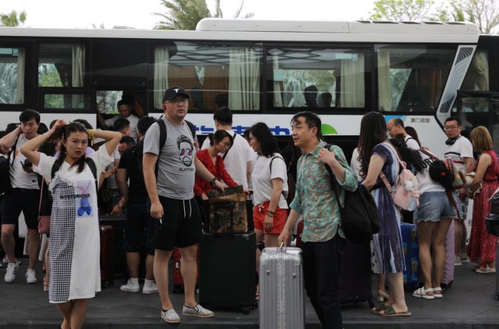 China's virus-free 'Hawaii' sees tourism boom |  China News