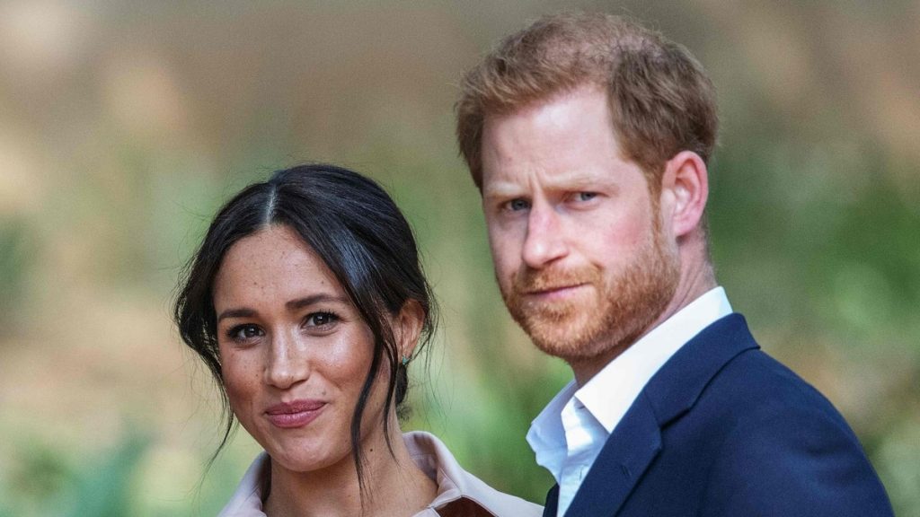 The first 'non-royal' greeting card for Meghan and Harry