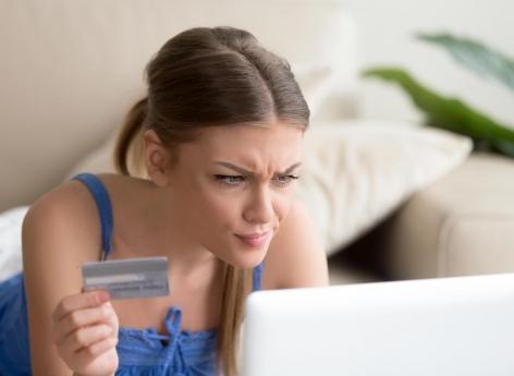 Is online shopping more addictive?