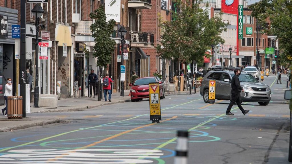 Ontario provokes pedestrian dissatisfaction of the street