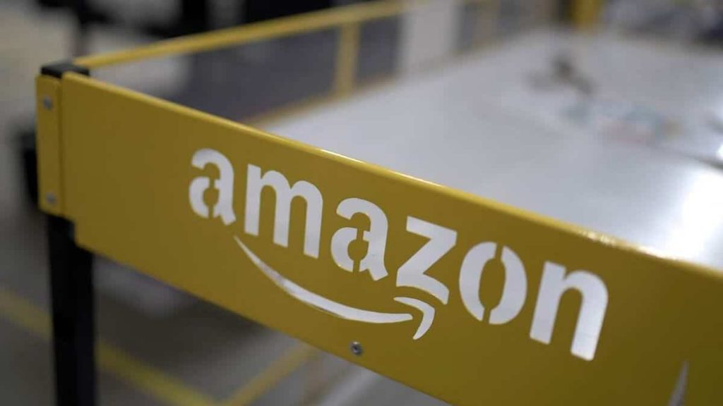 COVID-19: Two Amazon outlets in Ontario partially closed