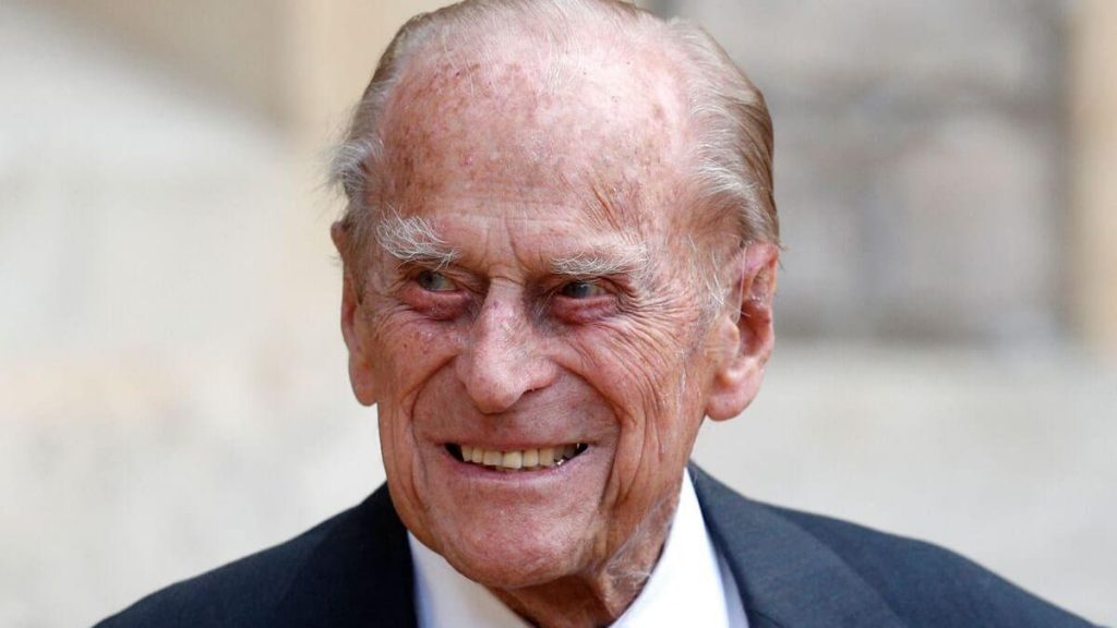 Canada will donate 000 200,000 to the Duke of Edinburgh's International Prize