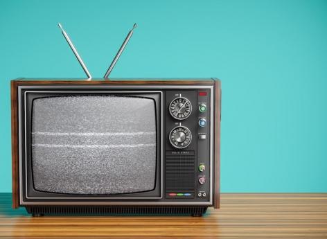 Cognitive functions decrease from the age of 40 due to watching more television