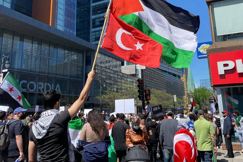 Square Dorchester |  Conflict between pro-Israel and pro-Palestinian protesters