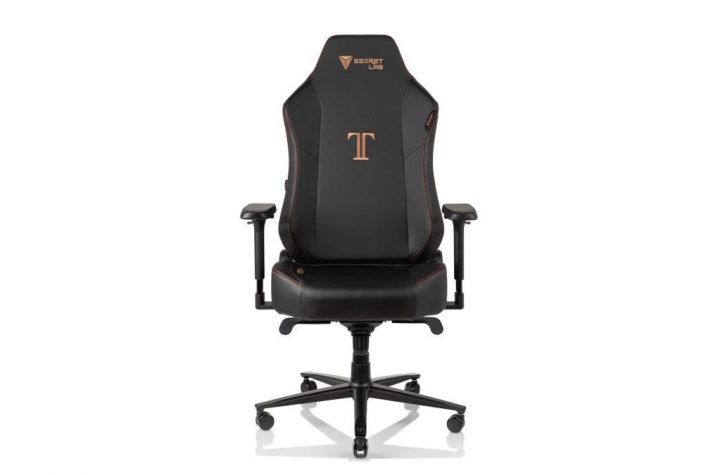 Titan XL Gaming Chair Test: Absolute Convenience!