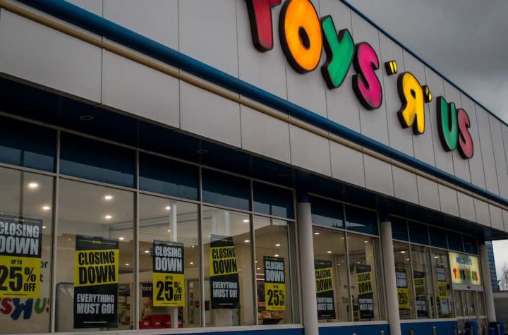 Toys "R" changes our Canadian hands