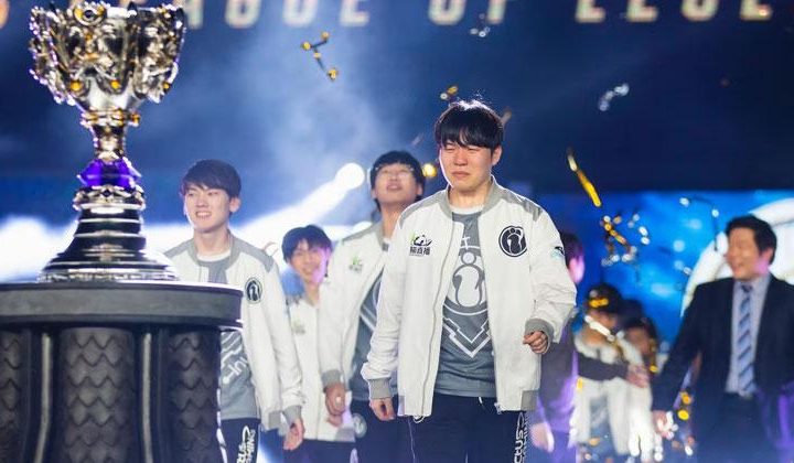 Mercato LoL: Rookie Quit Invictus Gaming