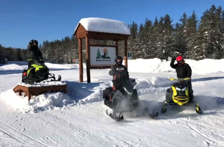 Brave snowmobiles brave the cold