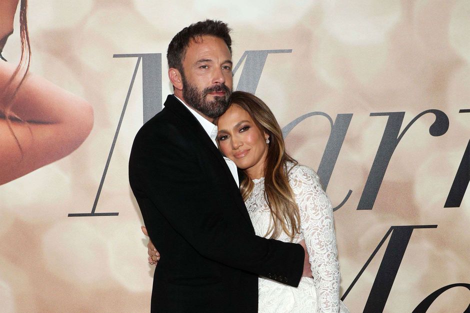 Ben Affleck Beautiful Valentine's Gift To Jennifer Lopez