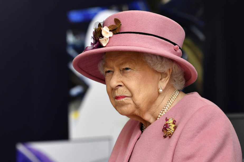Positive to COVID-19 |  Queen Elizabeth II cancels video conferencing