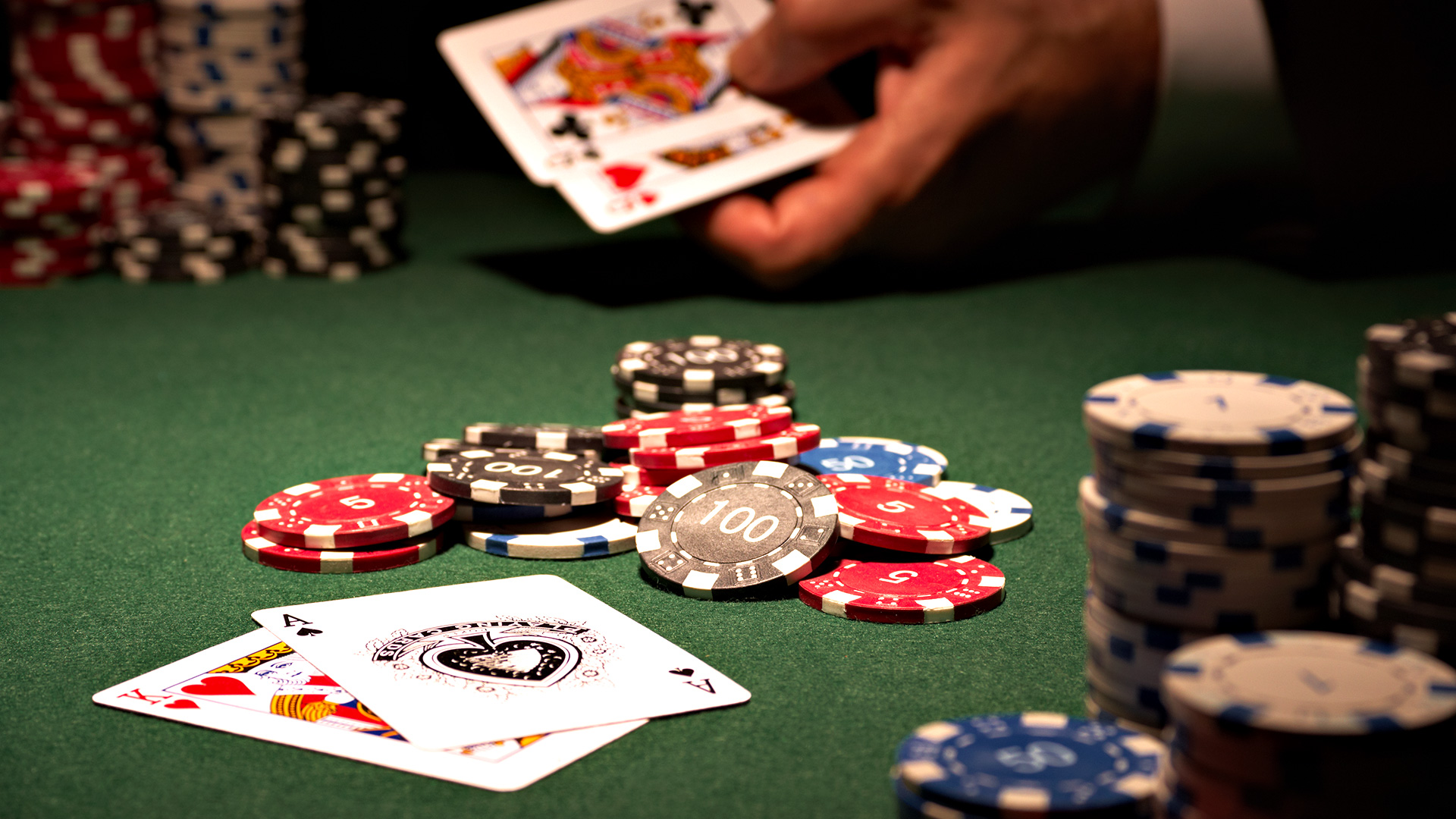 How to Budget – Top Tips for Gamblers Playing at Online Casinos