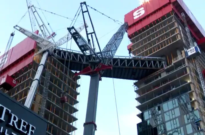 In pictures |  The highest residential walkway in North America, established in Montreal