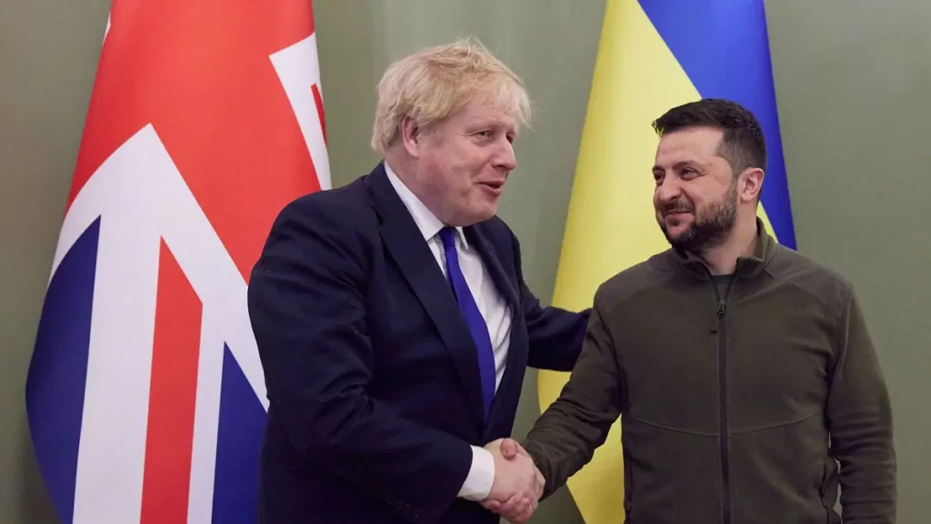 Boris Johnson supplies Ukraine armor and anti-ship missiles