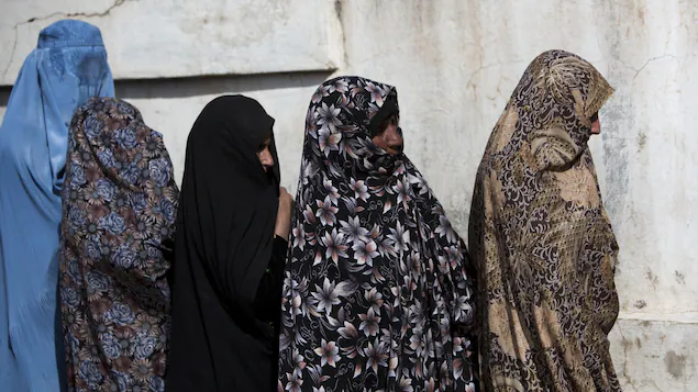 The Taliban has ordered Afghan women to cover their faces completely in public