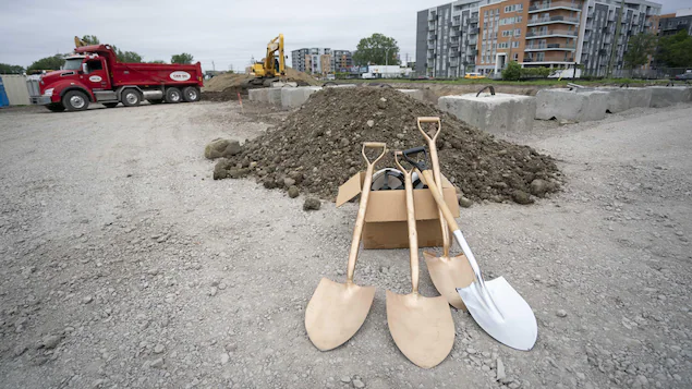 Construction and reconstruction of 6,000 endangered social housing units in Montreal