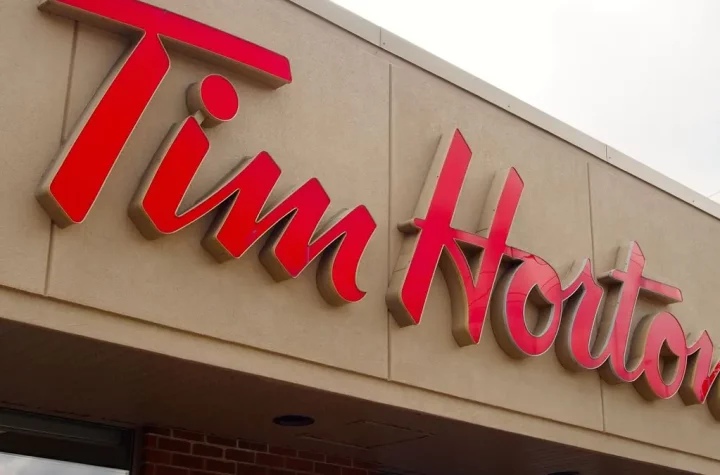 Tim Hortons: A pastry and coffee to get out of the lawsuit