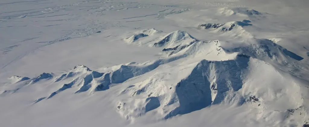 Antarctica: Fate of largest ice cap "in our hands"