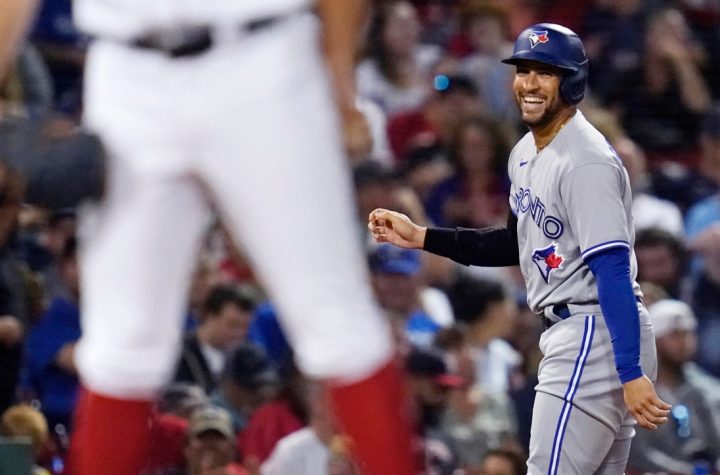 MLB: The Blue Jays had fun at Fenway Park against the Red Sox