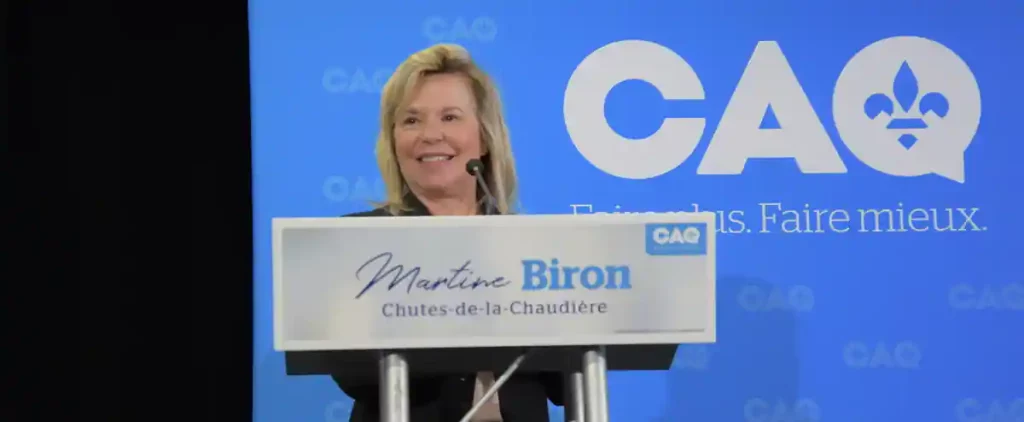 Officially the CAQ candidate, Martin Biron advocated the 3rd link