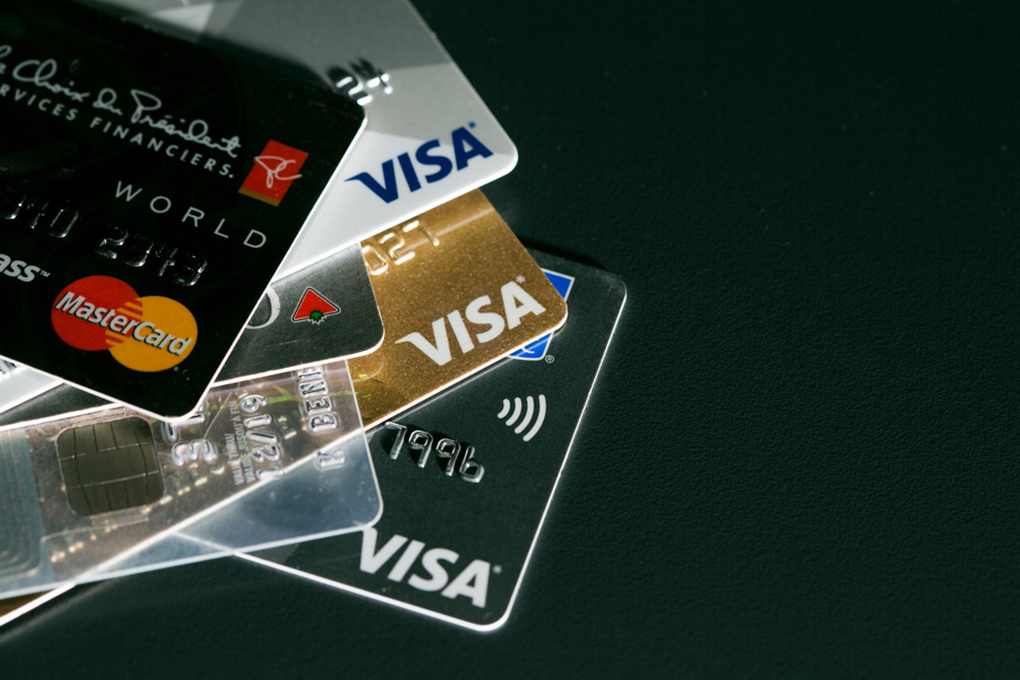 Usage |  Canadians are crazy about credit cards