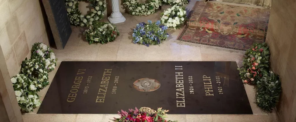 Elizabeth II's tomb has been officially unveiled
