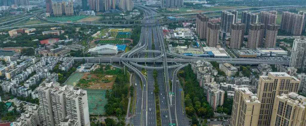 Covid: Millions confined in one of China's biggest cities